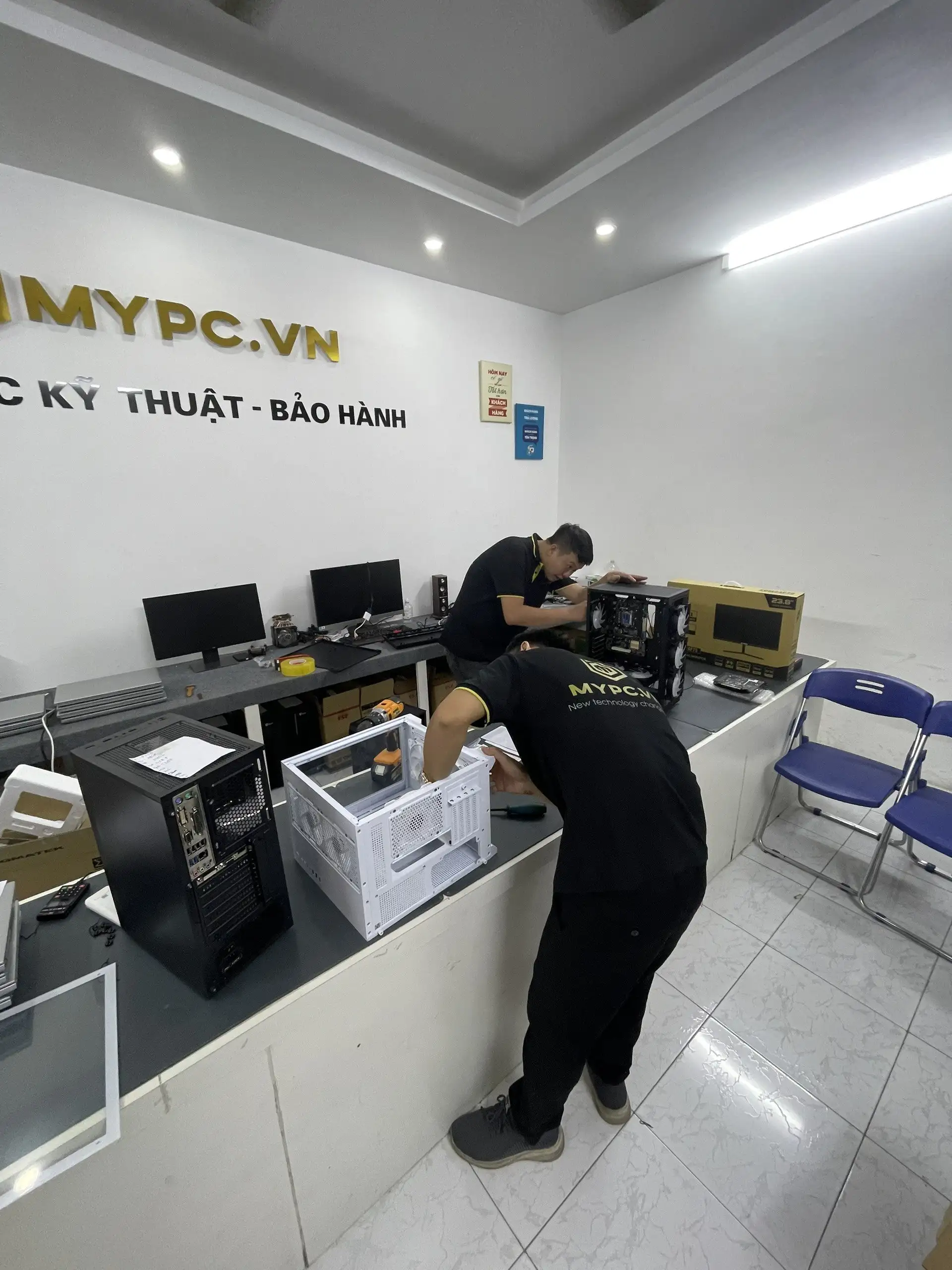 Dịch vụ sửa máy tính tại nhà ở Hà Nội uy tín nhất 2024
