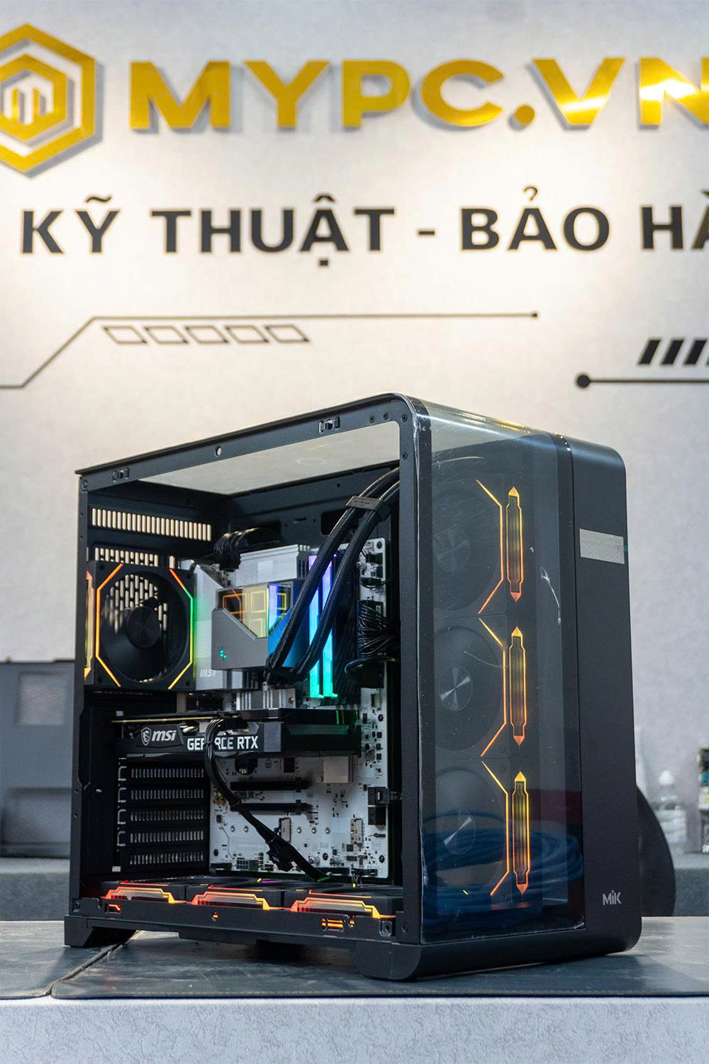 Bạn muốn chạy AI tại nhà? Đây là cấu hình PC chạy AI cơ bản tối ưu cho Stable Diffusion, LLaMA 3.1 8B và Audio AI với GPU RTX 3060 12GB VRAM.
