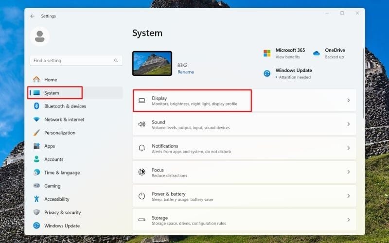 màn hình laptop bị ố vàng