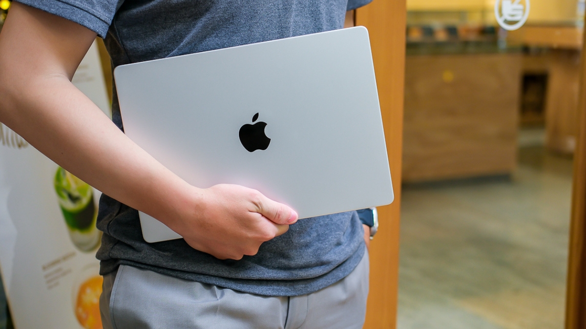 sinh viên sử dụng macbook neo chạy chip a18